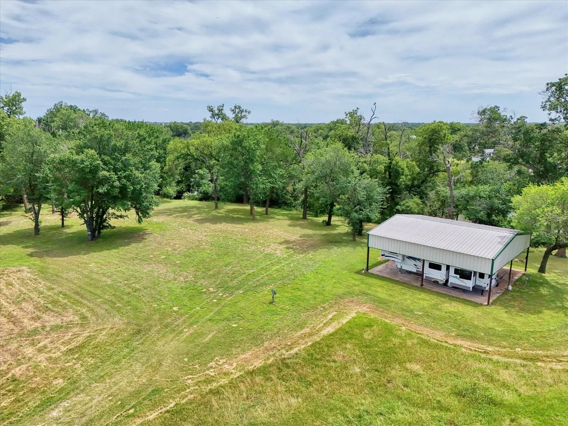 Photo of 505 River Road