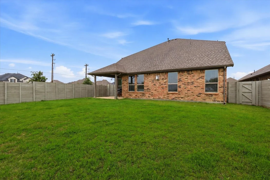Photo of 1617 Longspur Drive