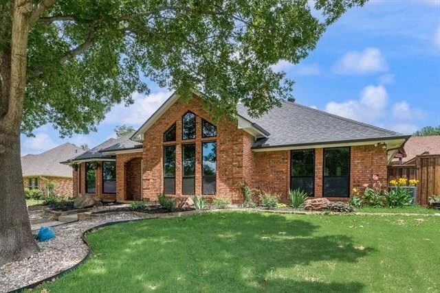 Photo of 2908 Roaring Springs Road
