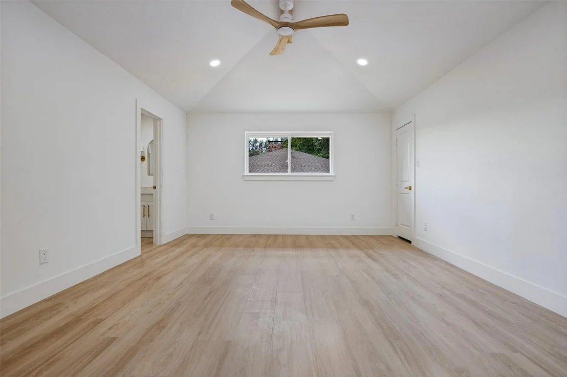 Photo of 338 Mantlebrook Drive