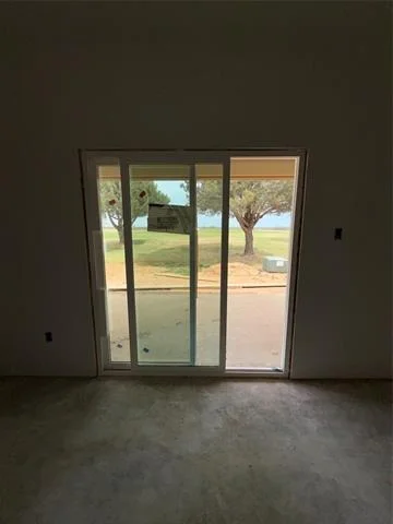 Photo of 3942 National Drive
