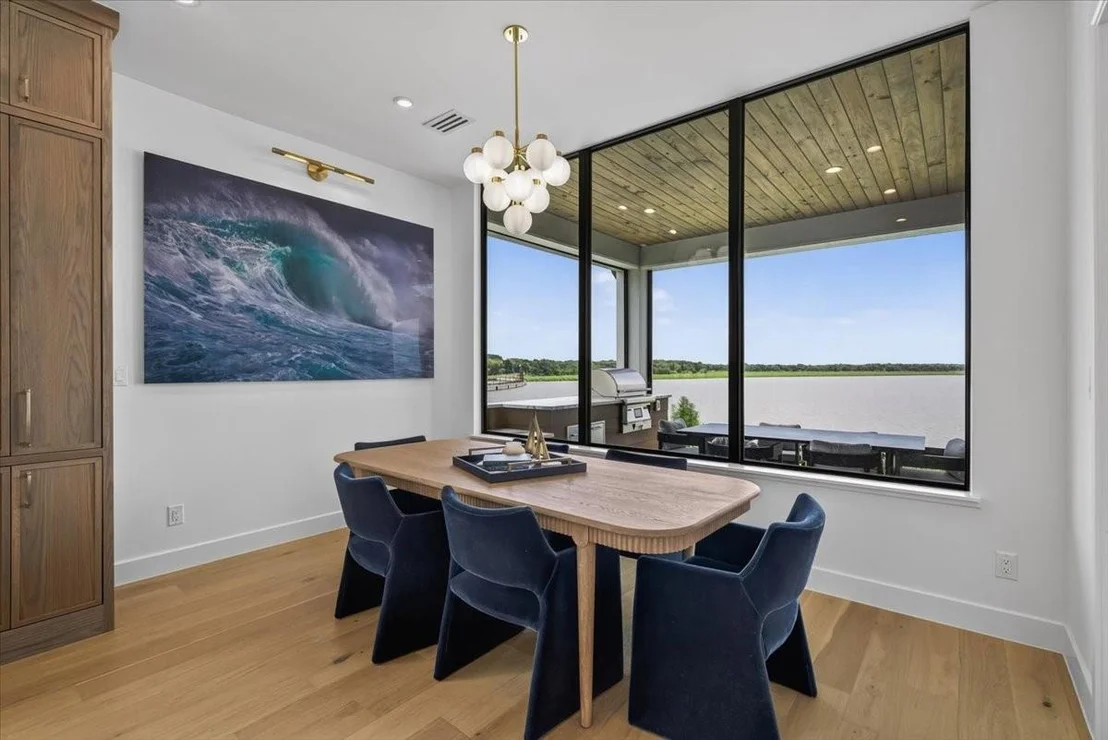 Photo of 1141 Beacon Shore Road