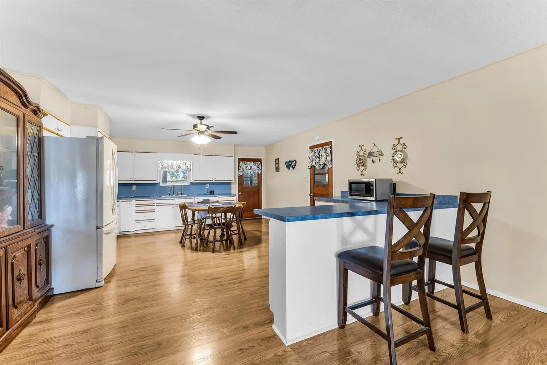 Photo of 896 Randy Drive