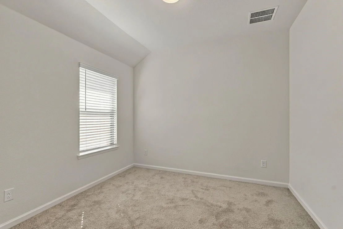 Photo of 9336 Buckeye Bend