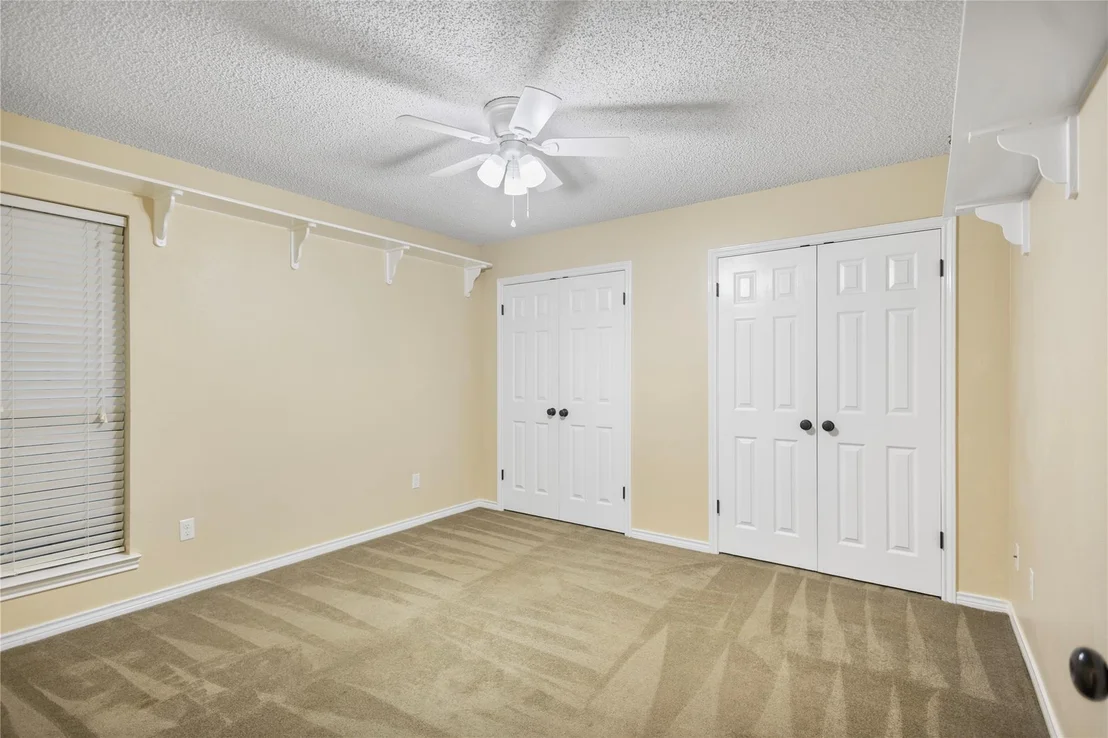 Photo of 121 Crestview Street