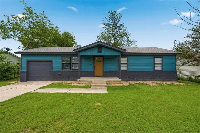 Photo of 305 Avenue I