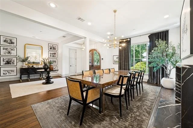 Photo of 5638 Greenbrier Drive