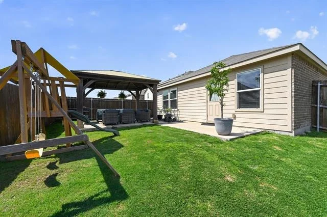 Photo of 1552 Vega Drive