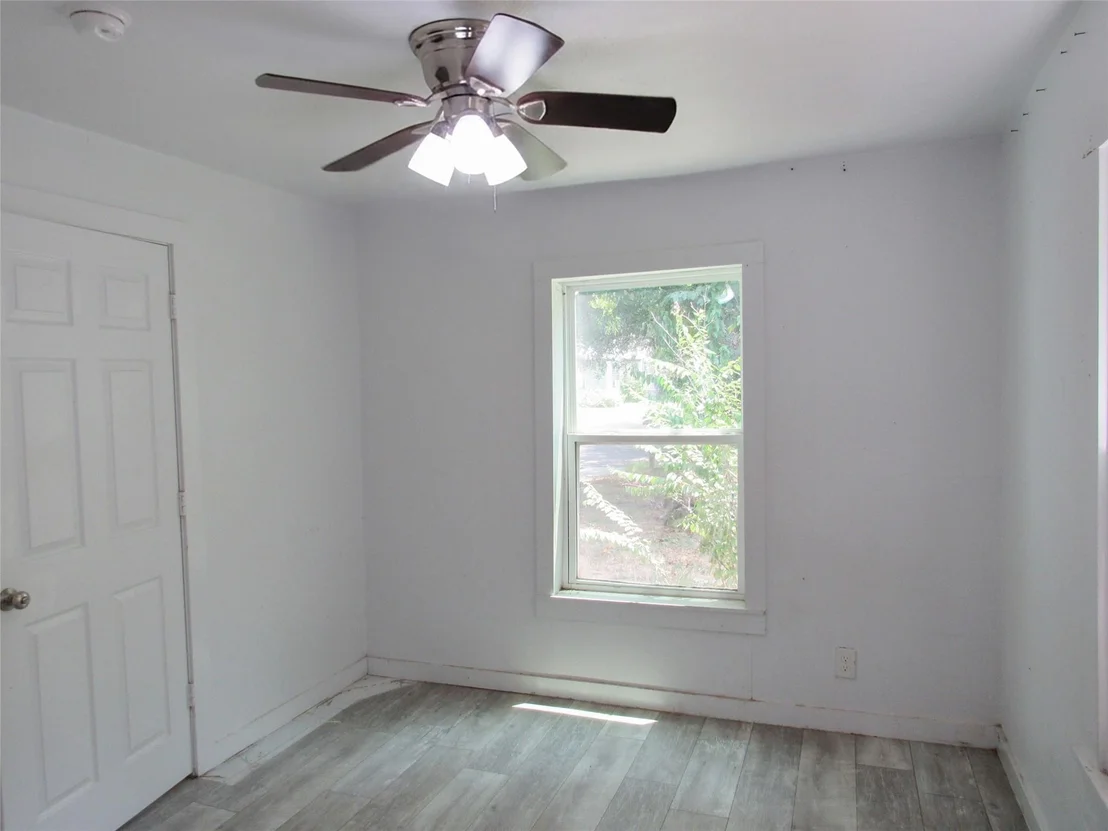 Photo of 2705 Summer Avenue