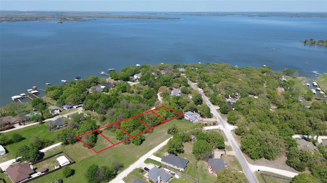Photo of 721 Hillside Drive