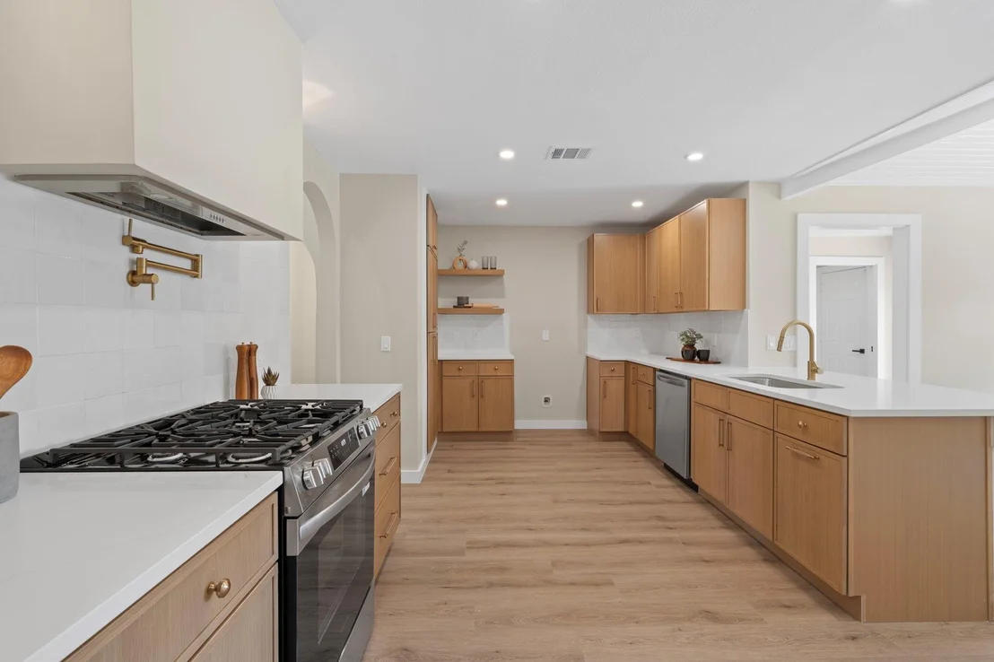 Photo of 2202 Silver Holly Lane