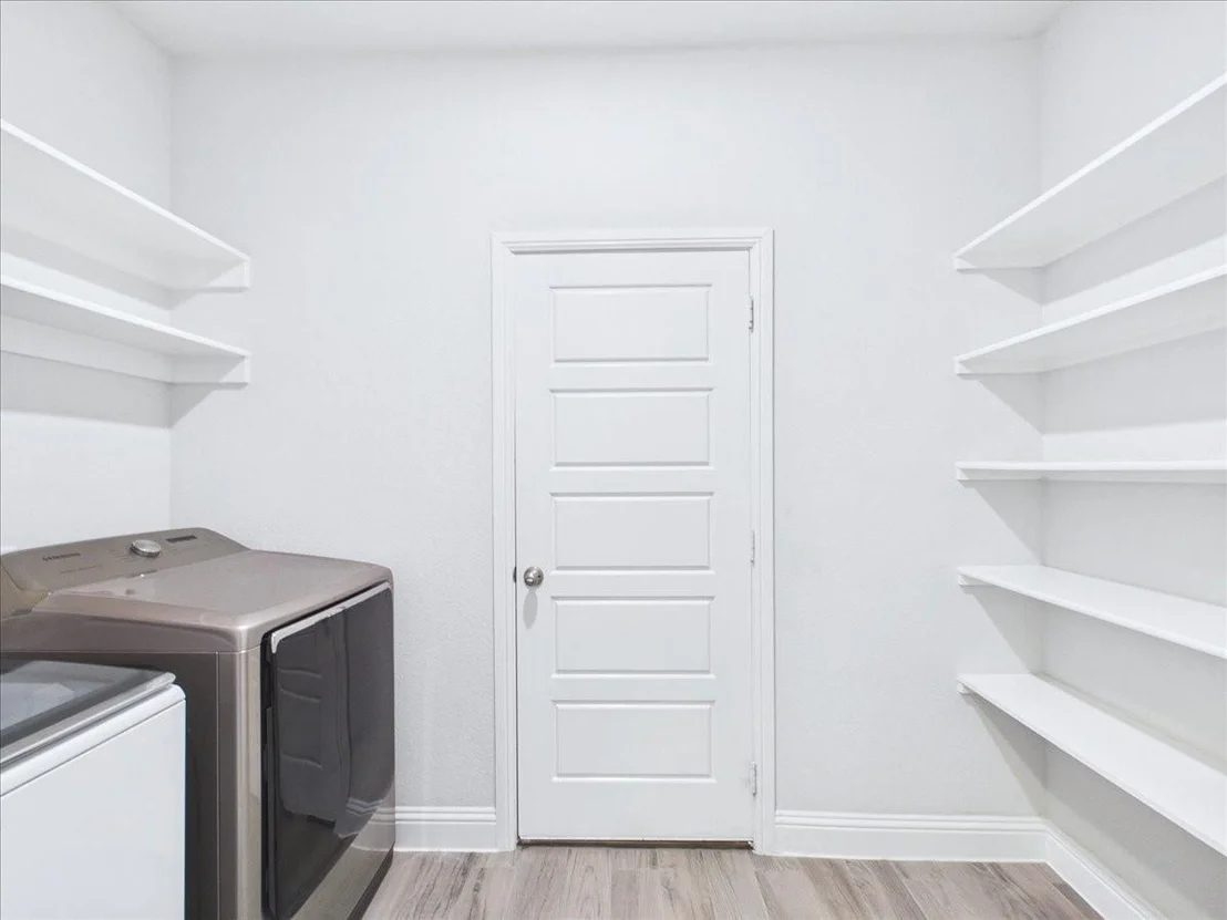 Photo of 916 Boardwalk Way