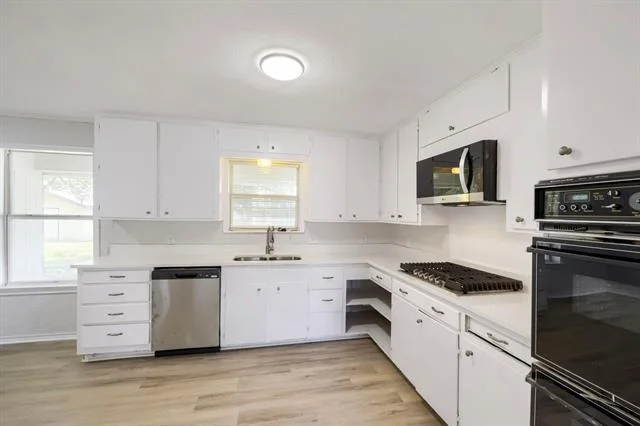 Photo of 419 Allen Drive