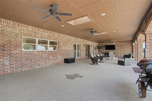 Photo of 6815 Hardwick Road