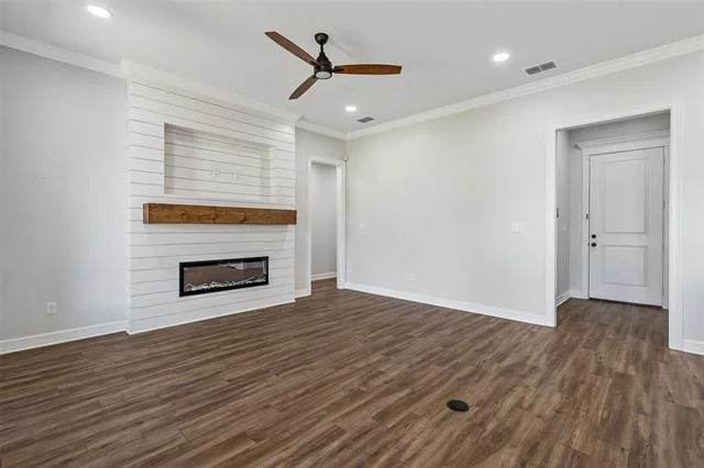 Photo of 1806 Forestdale