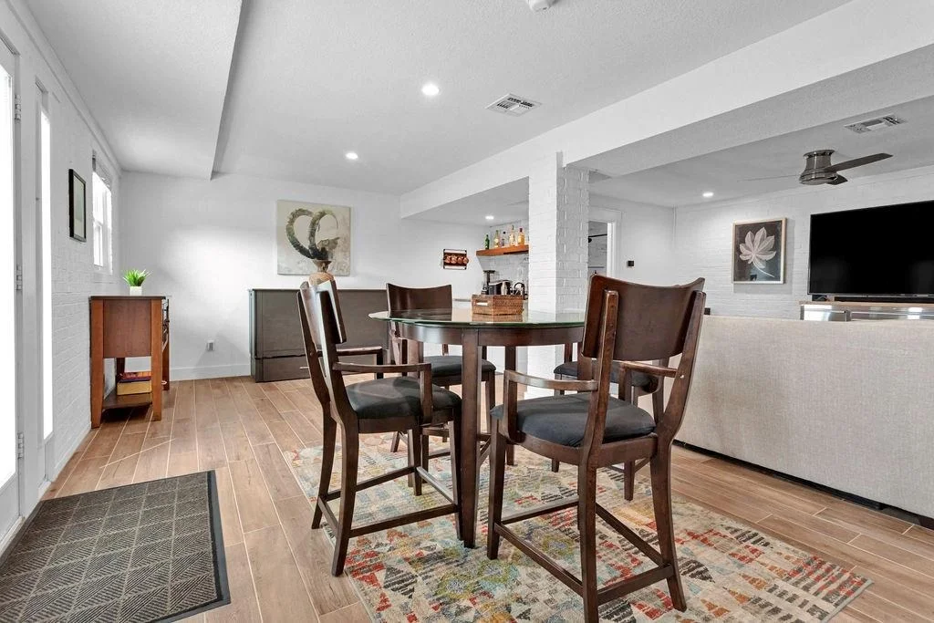 Photo of 255 Hideaway  Lane Central