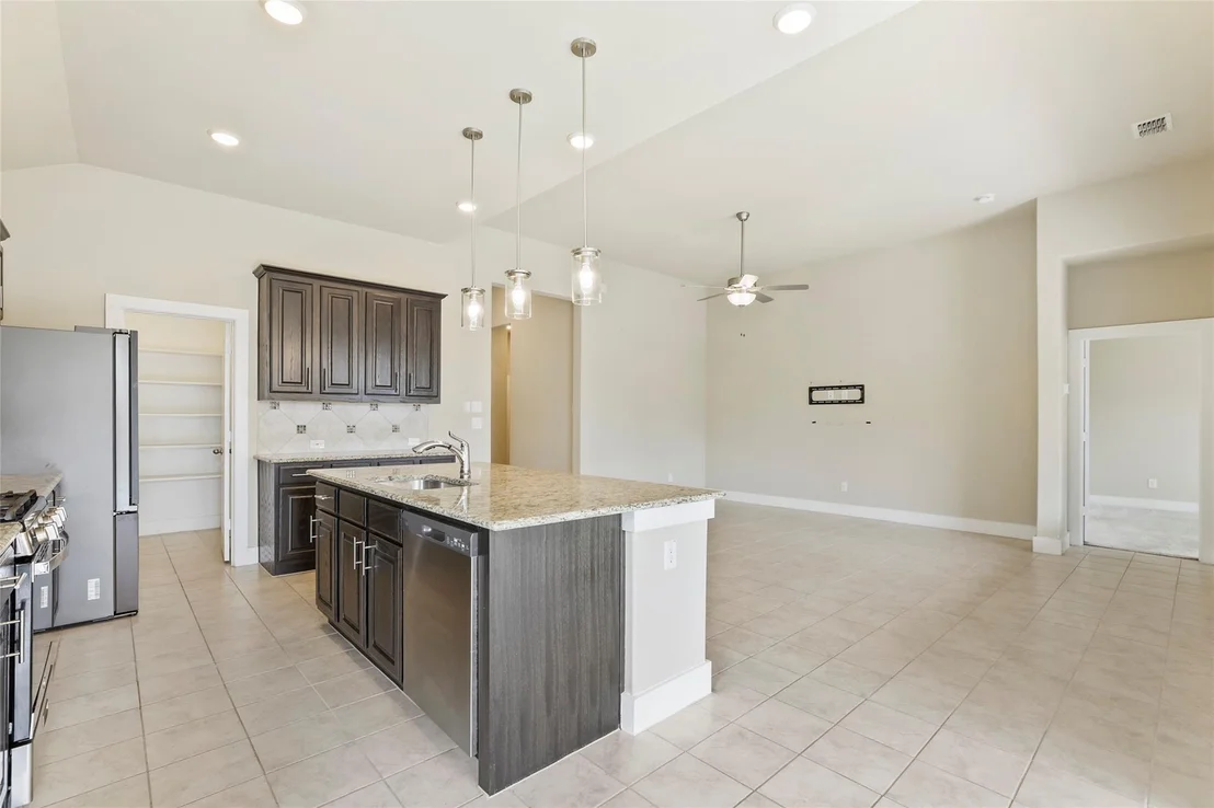Photo of 1865 Arbor Drive