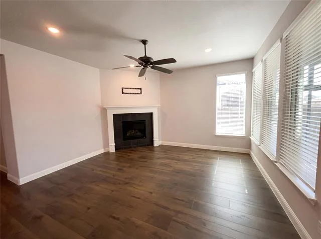 Photo of 2221 Laguna Drive