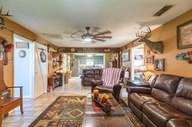 Photo of 1112 Shaney Lane