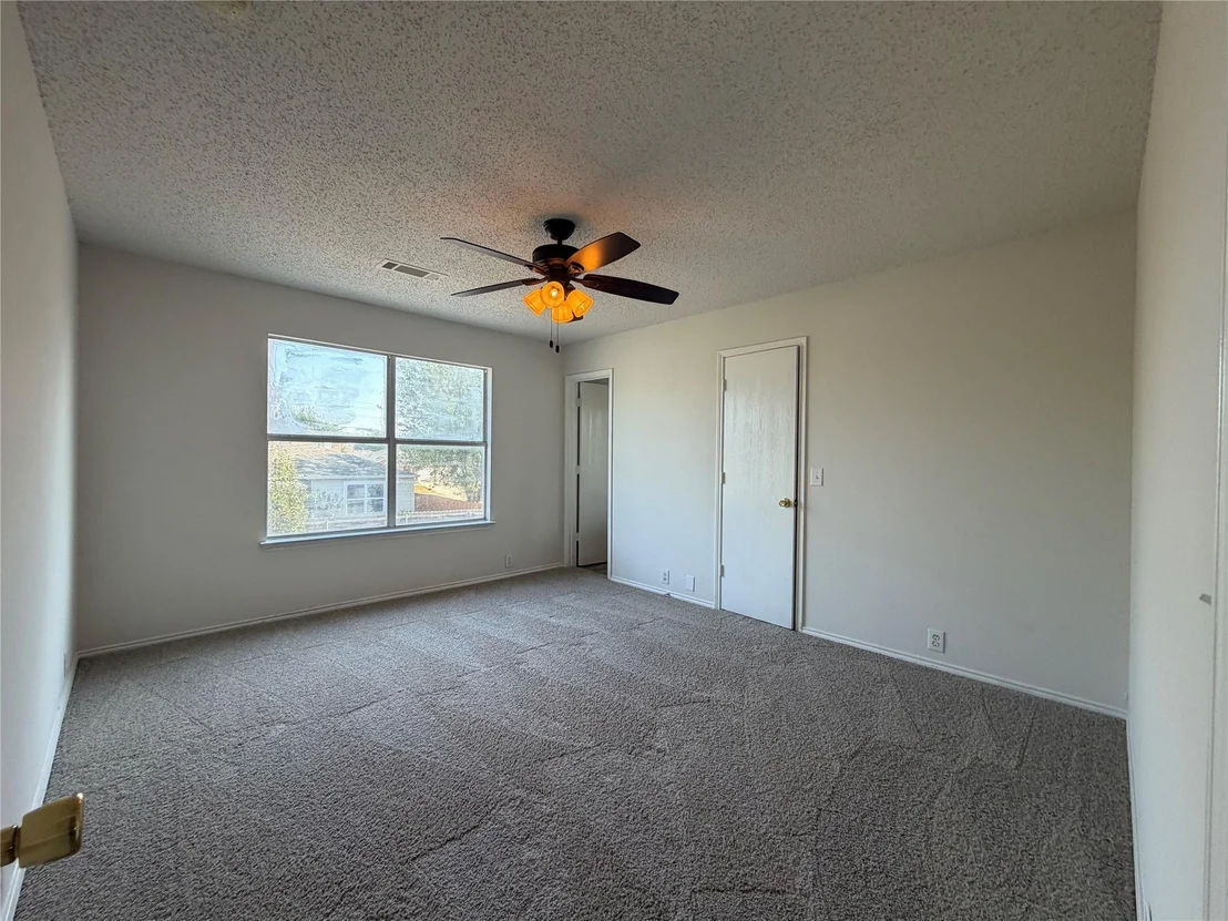 Photo of 4325 Falcon Drive