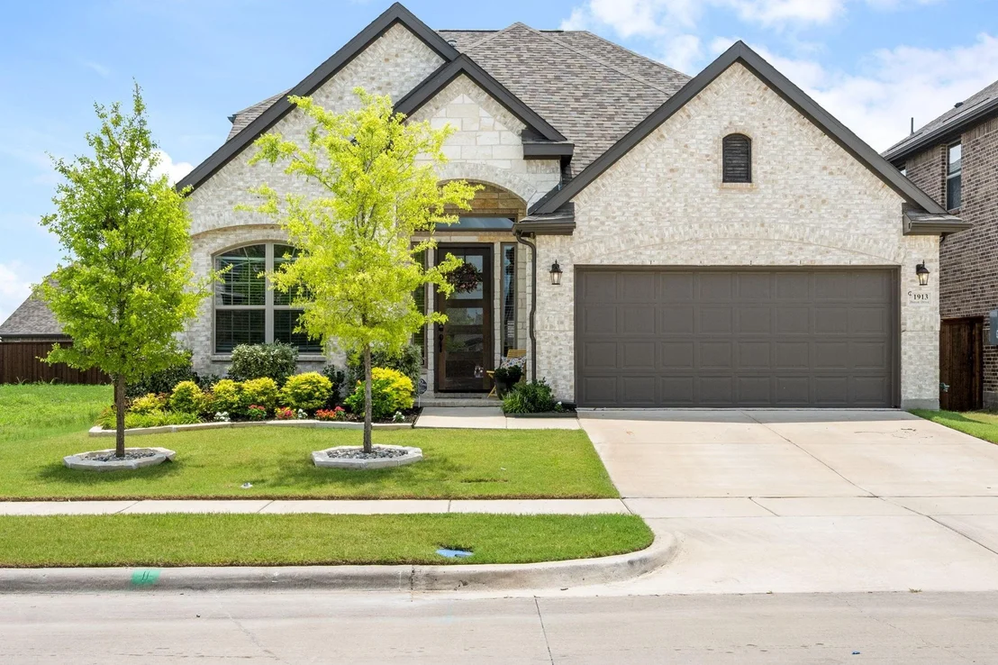Photo of 1913 Huron Drive