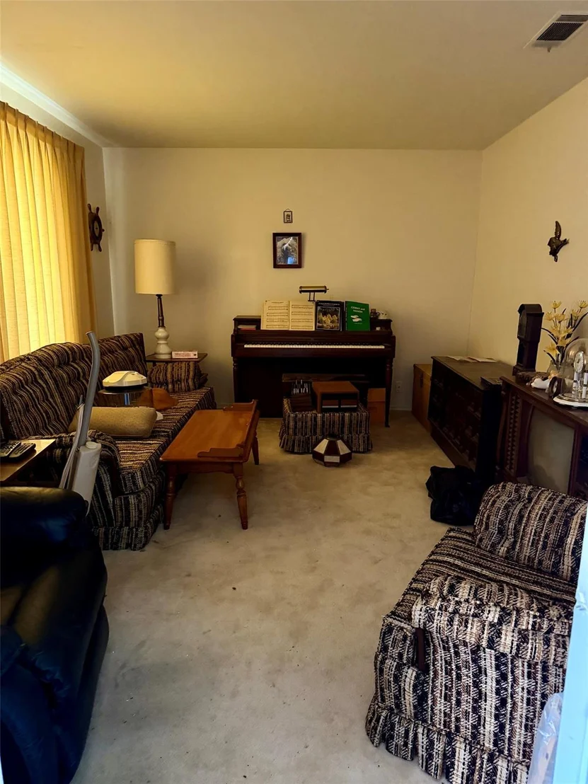 Photo of 3221 Burgandy Lane
