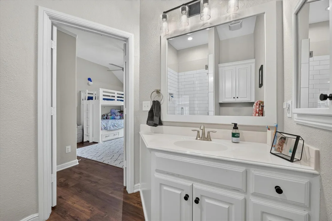 Photo of 2625 Juniper Lane