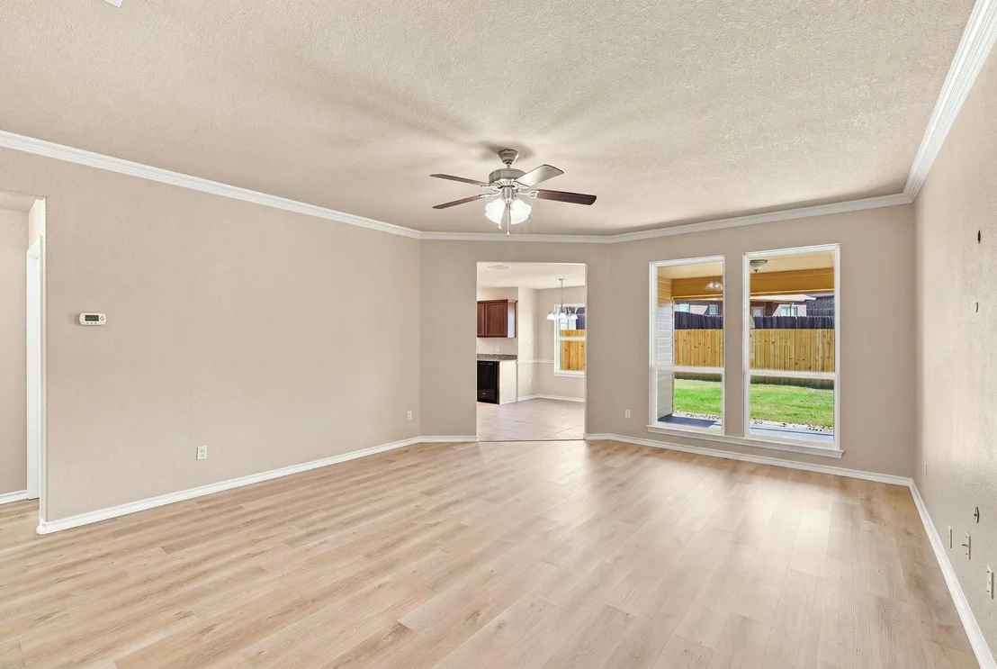 Photo of 1720 Lakeway Drive