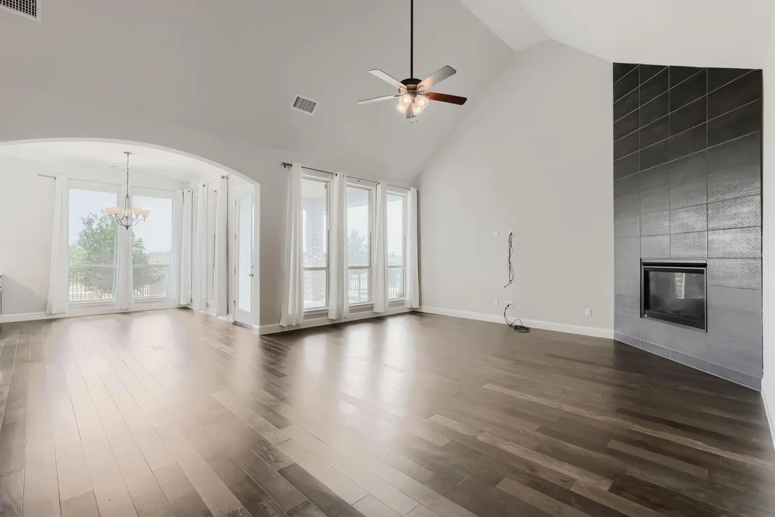 Photo of 800 Agave Drive