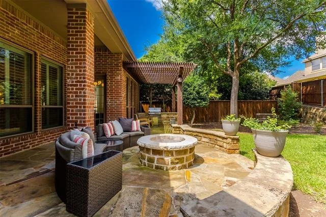 Photo of 7820 Linksview Drive