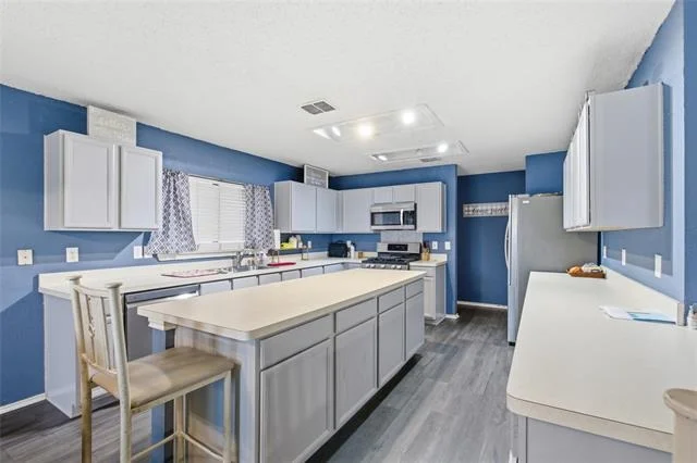 Photo of 217 Sunset Oaks Drive
