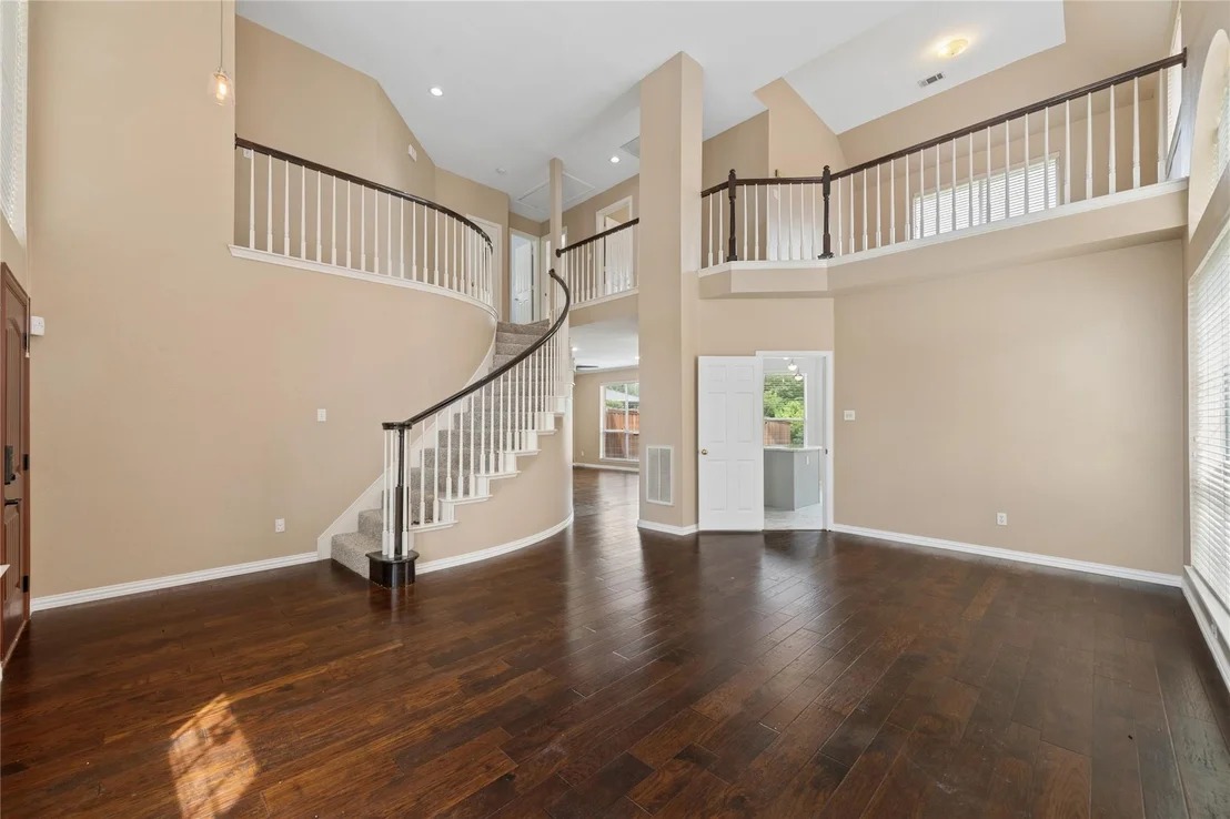 Photo of 937 Parker Drive