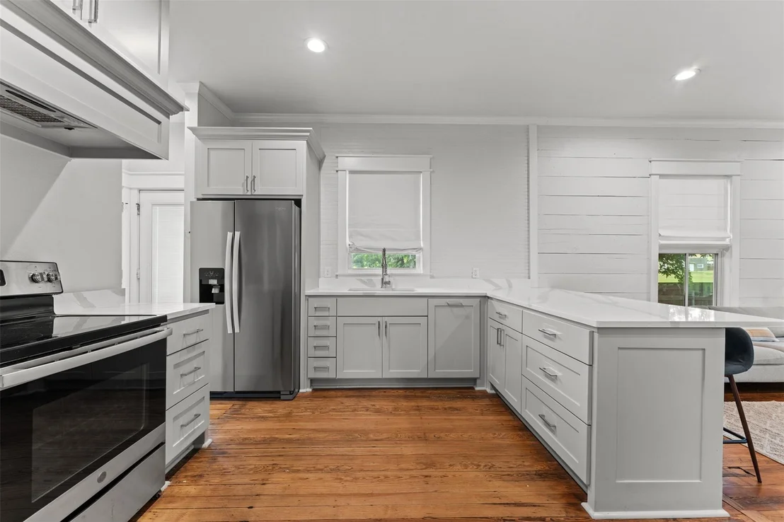 Photo of 1012 Burnett Avenue