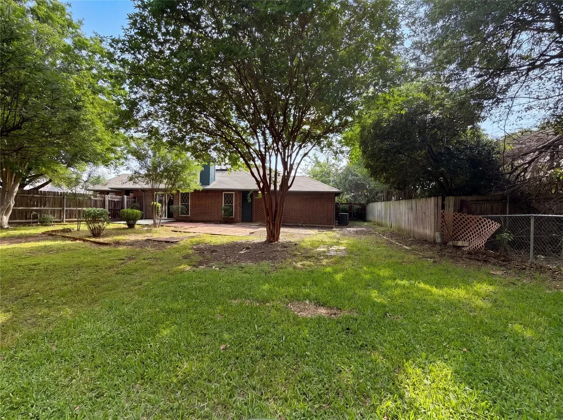 Photo of 3628 Riverhead Drive
