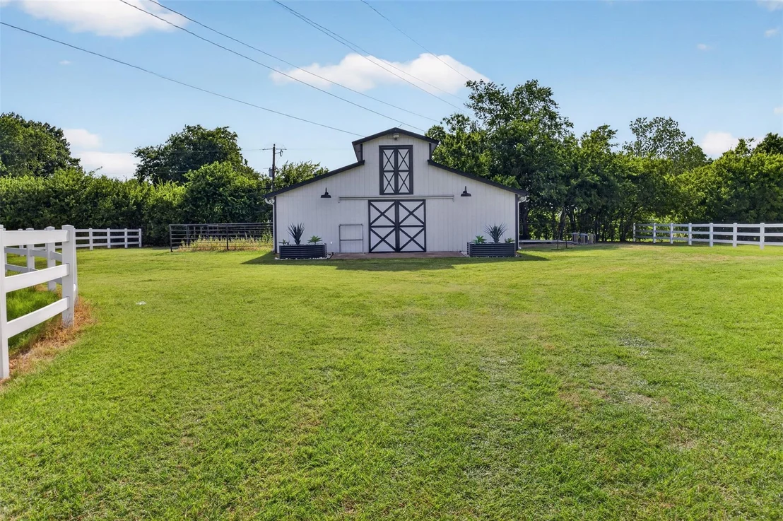 Photo of 31 Rancho Drive N