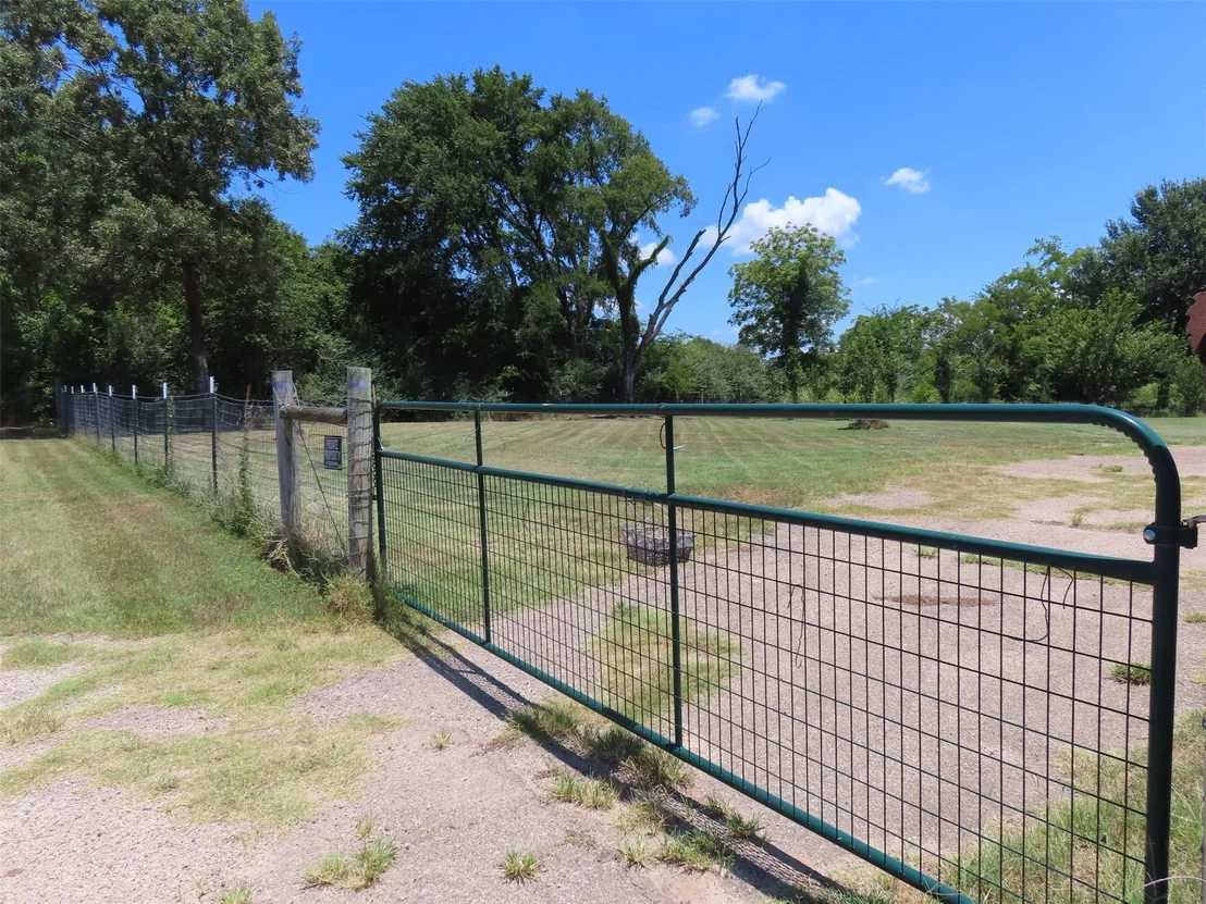 Photo of 2099 County Road 3420