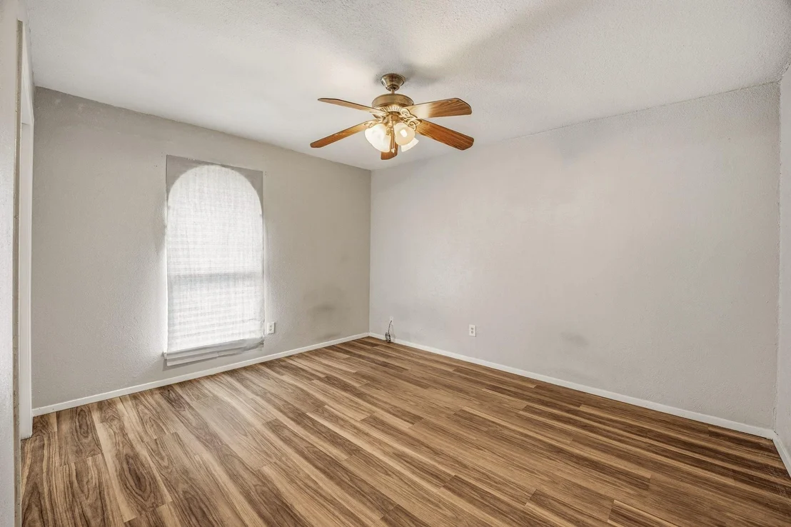 Photo of 1602 Marie Terrace