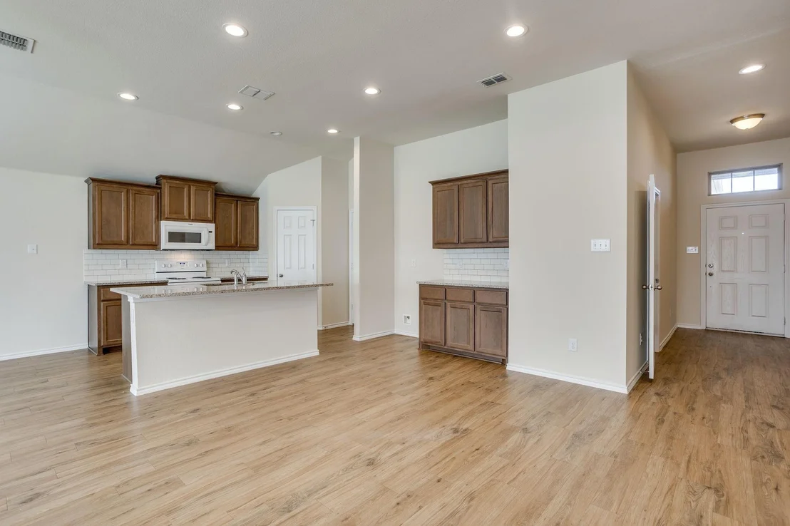 Photo of 209 Balcones Drive