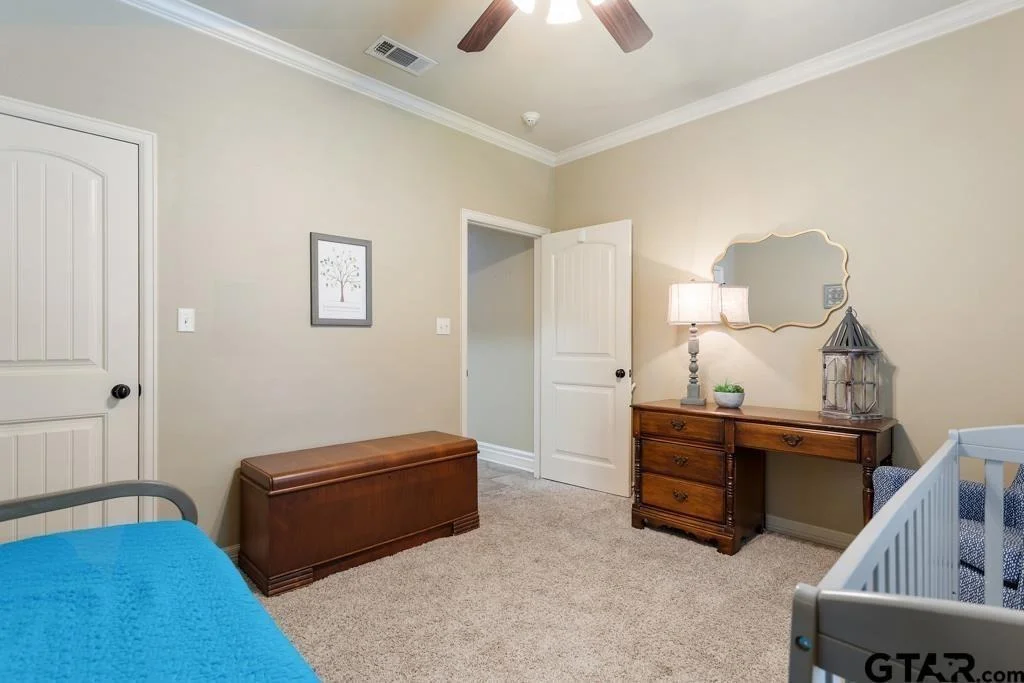 Photo of 19551 Sandhill Lane