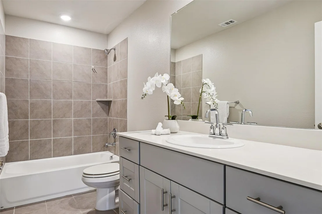 Photo of 4925 Westhill Drive