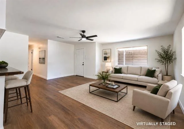 Photo of 126 Post Oak Bend