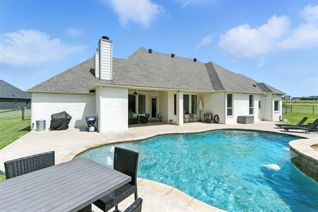 Photo of 363 Red Bird Drive