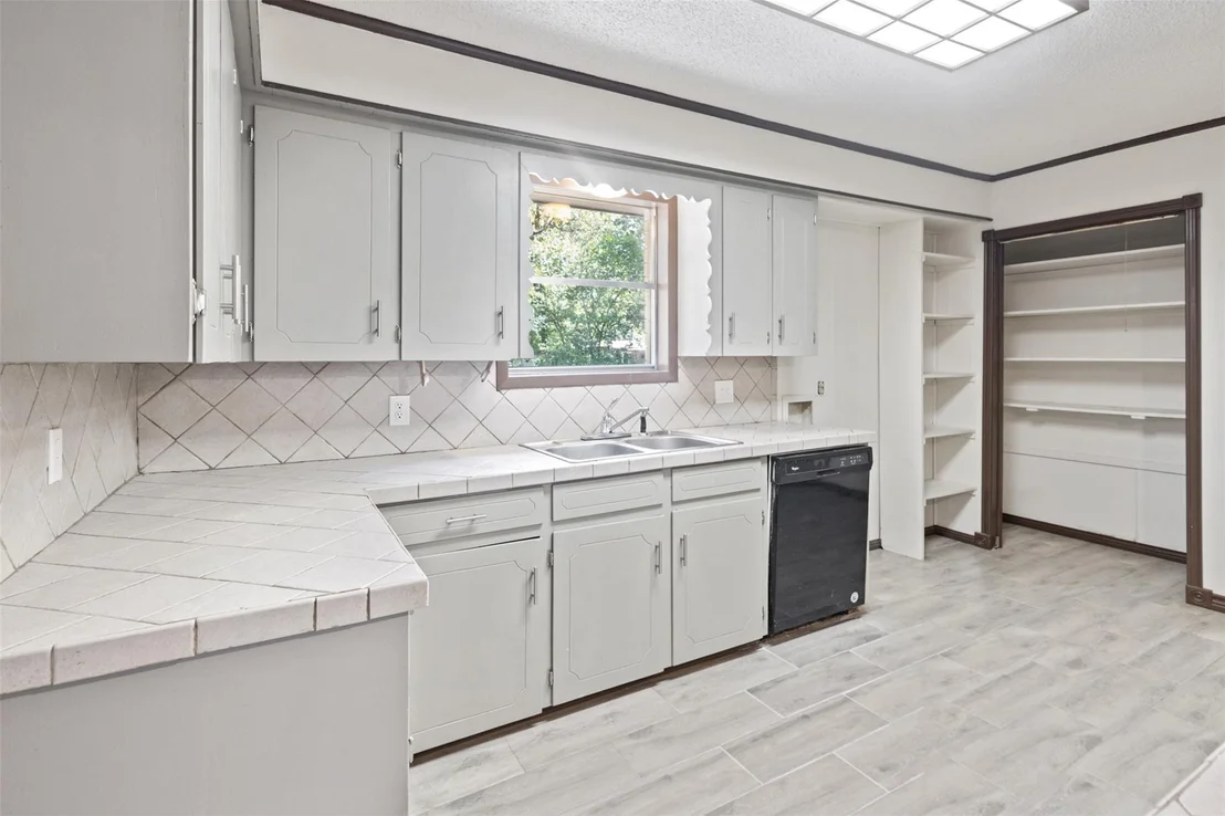 Photo of 14344 Daniel Boone Lane