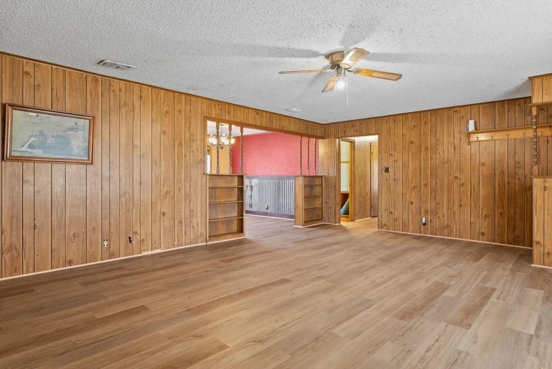 Photo of 1699 County Road 3240
