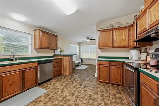 Photo of 305 Ridgecrest Road