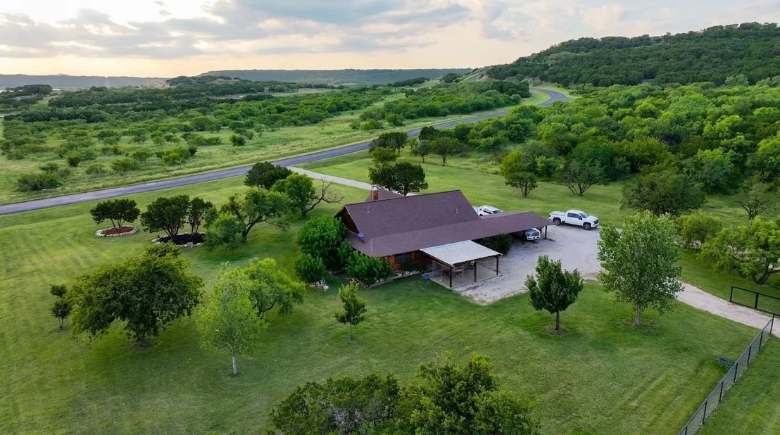 Photo of 1222 Canyon Wren Loop