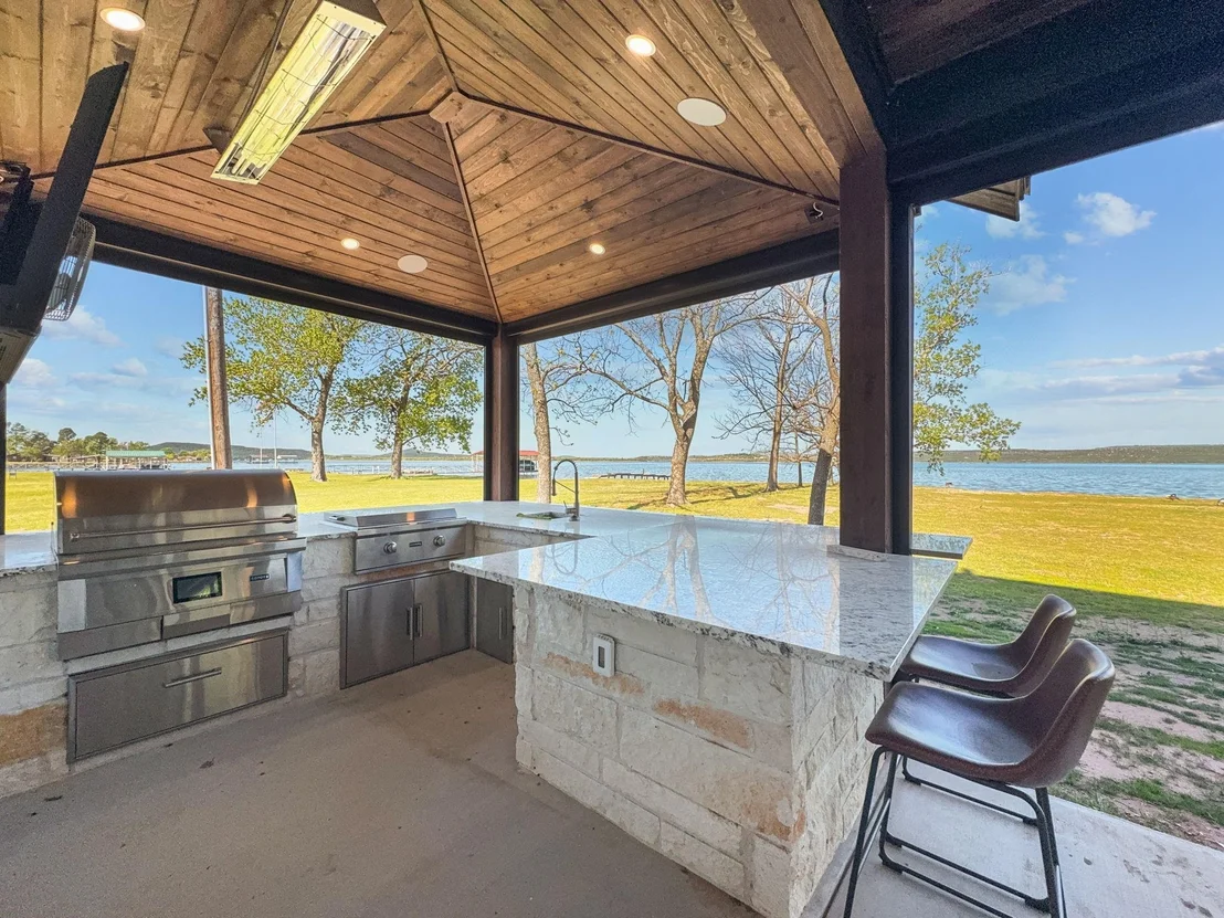 Photo of 1163 Willow Road