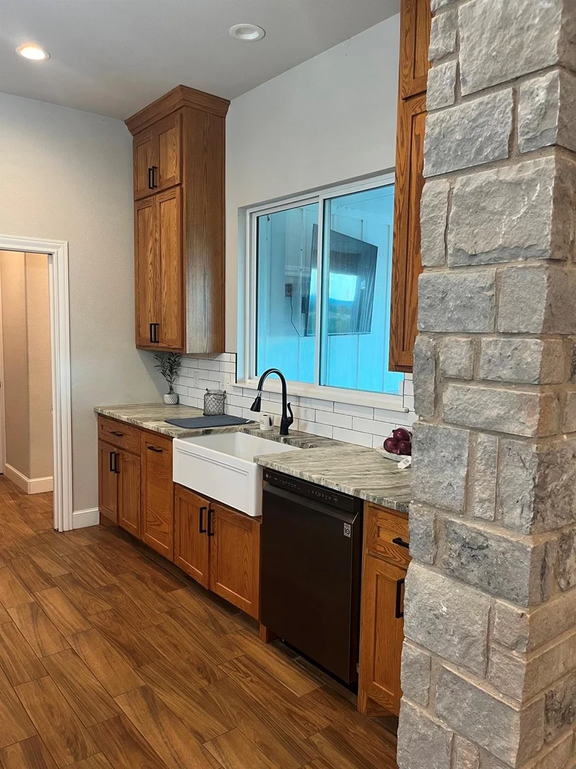 Photo of 2889 County Road 131