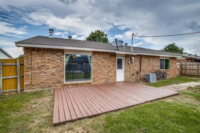 Photo of 724 Meadow Mead Drive