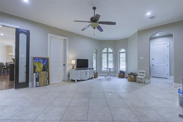 Photo of 122 Forest Creek Circle